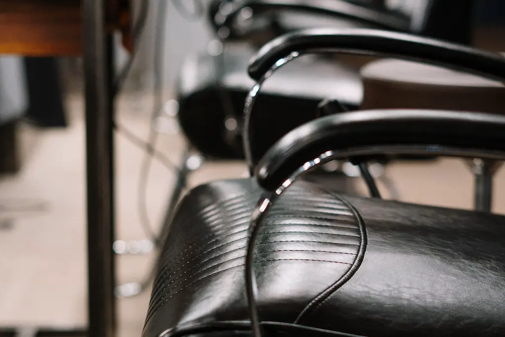 leather chairs cause bum sweat